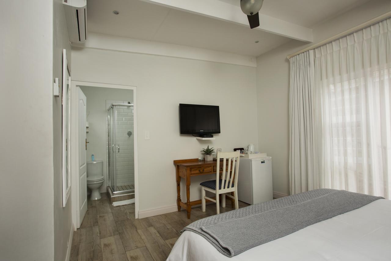 Ocean Hideaway Bed And Breakfast Amanzimtoti Kültér fotó